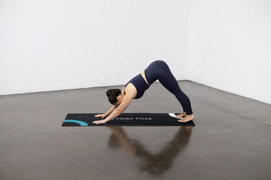 Woman Doing Ardha Kapotasana with Raised Hands during Group Yoga Stock  Photo - Image of international, concentration: 291325870