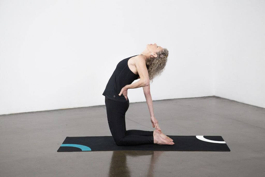 3 Ways to Modify Camel Pose (Ustrasana) | Yogapedia