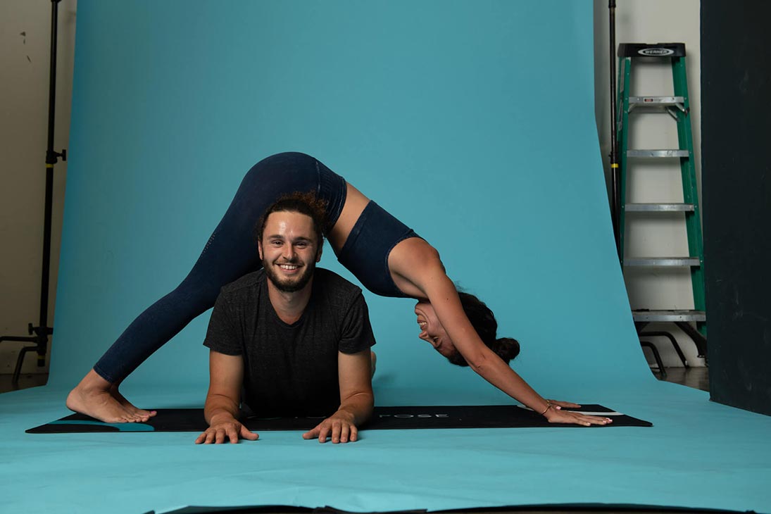 Couple Yoga Asanas, Did you know? The steps and benefits of couple yoga  asanas